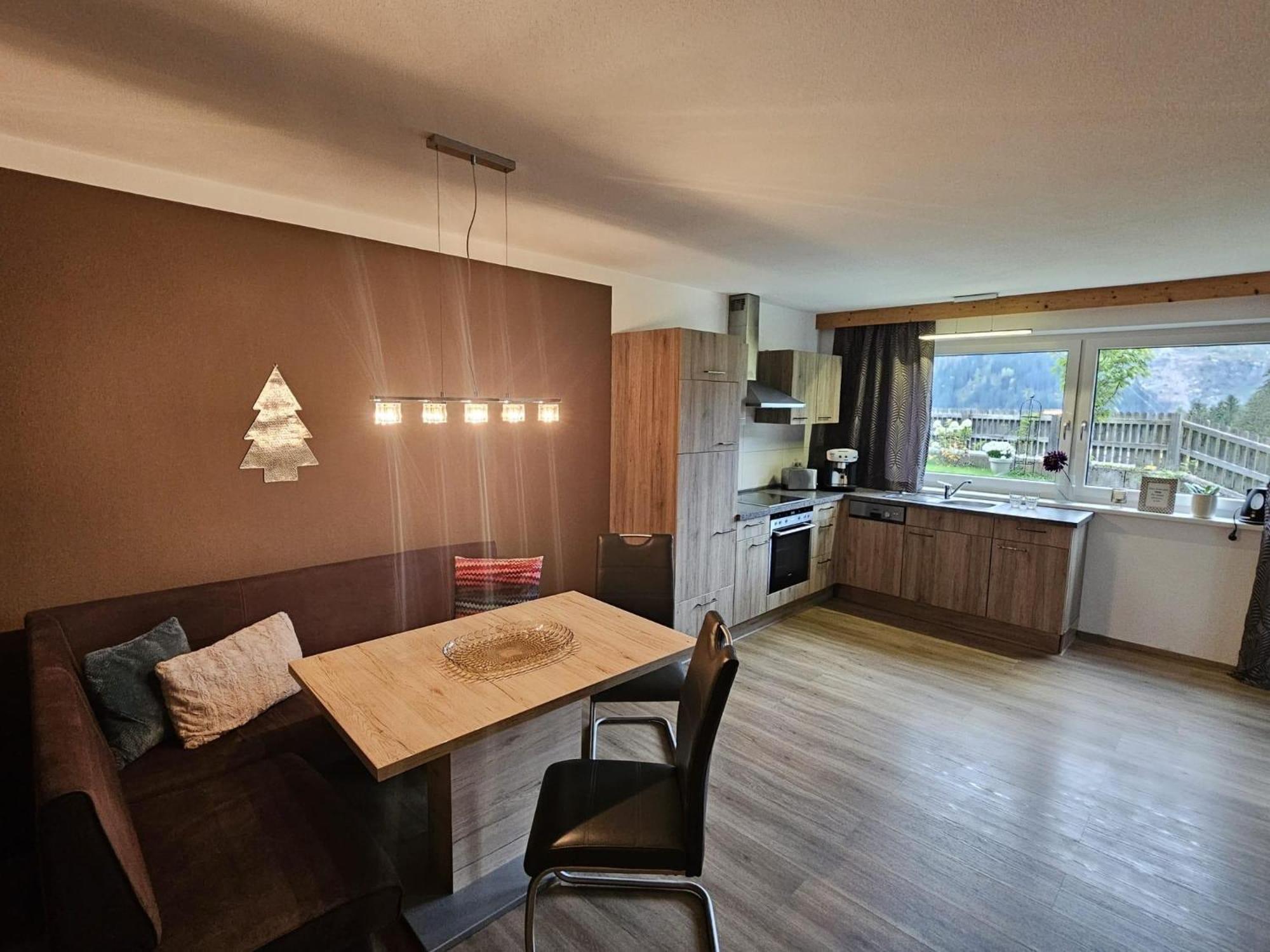 Das Zauberhaft Mayrhofen Esterno foto